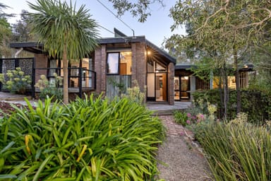 Property 25 Landale Avenue, Mount Clear VIC 3350 IMAGE 0