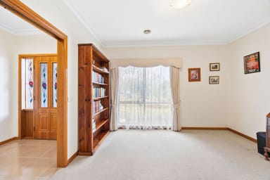 Property 8 Jack Court, Alfredton VIC 3350 IMAGE 0