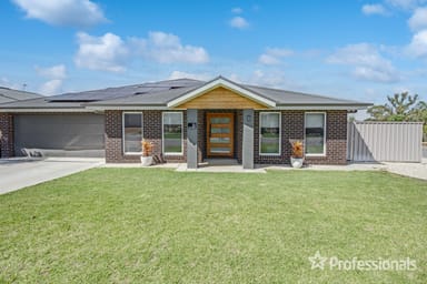 Property 25 Yenda Avenue, Gobbagombalin NSW 2650 IMAGE 0