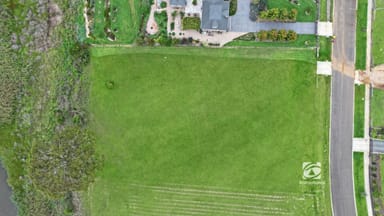 Property 8 Parkside Drive, Nicholson VIC 3882 IMAGE 0