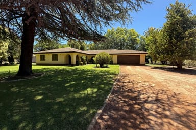 Property 4 Heading Road, Paringa SA 5340 IMAGE 0