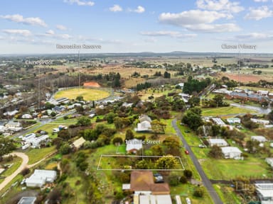 Property 14 Leslie Street, Clunes VIC 3370 IMAGE 0