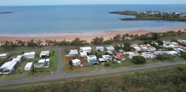 Property 113 Zelma St, GRASSTREE BEACH QLD 4740 IMAGE 0