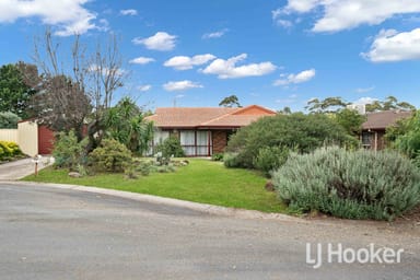 Property 10 Catalina Place, Melton West VIC 3337 IMAGE 0