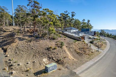 Property 30 Hillcrest Road, Tolmans Hill TAS 7007 IMAGE 0