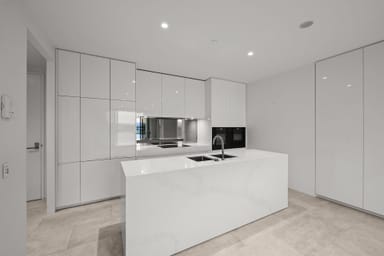 Property 1401, 2 The Lanes Boulevard, MERMAID WATERS QLD 4218 IMAGE 0