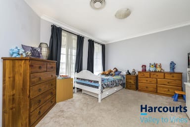 Property 35 Sunray Circle, ELLENBROOK WA 6069 IMAGE 0