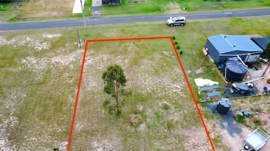 Property 7 Hull Street, BUXTON QLD 4660 IMAGE 0