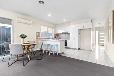 Property 2/106 Broderick Road, Carrum Downs VIC 3201 IMAGE 0