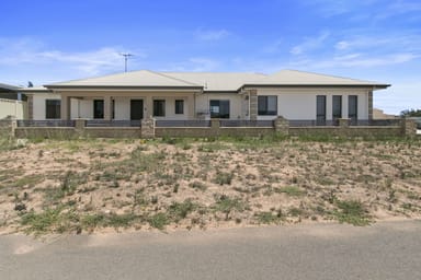 Property 2 Pommern Way, WALLAROO SA 5556 IMAGE 0