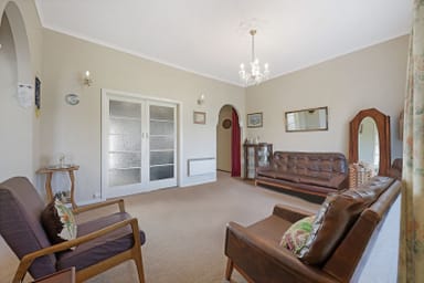 Property 22 Robertson Street, Peterborough VIC 3270 IMAGE 0