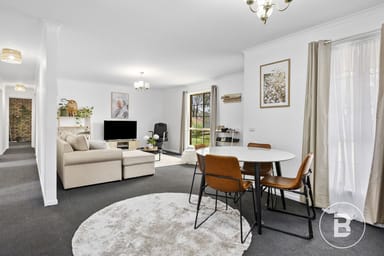 Property 2/8 Biggs Court, Flora Hill VIC 3550 IMAGE 0