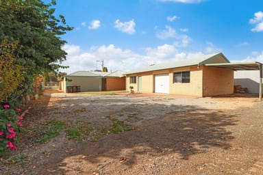 Property 472 Henry Street, DENILIQUIN NSW 2710 IMAGE 0