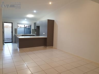 Property Unit 10, 8 Hillcrest St, Emerald QLD 4720 IMAGE 0