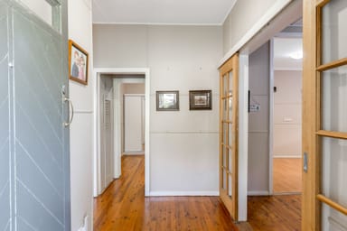 Property 25 Hume Street, NORTH TOOWOOMBA QLD 4350 IMAGE 0