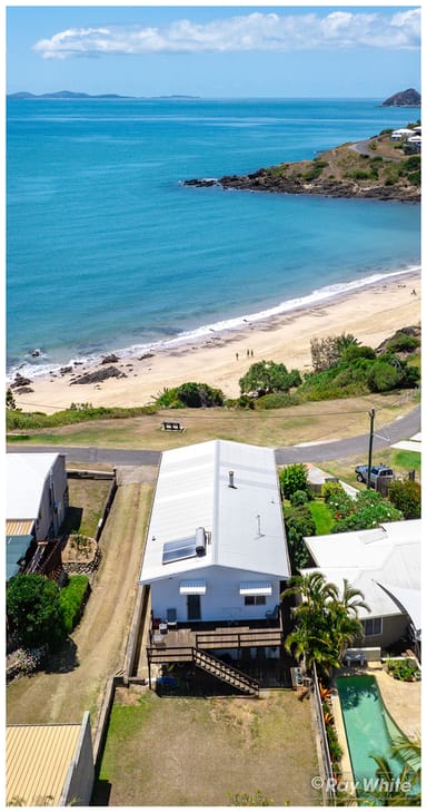 Property 8 Esplanade, COOEE BAY QLD 4703 IMAGE 0