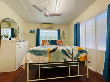 Property 44 Hackett Terrace, RICHMOND HILL QLD 4820 IMAGE 0