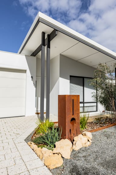 Property 1A Treeby St, COOLBELLUP WA 6163 IMAGE 0