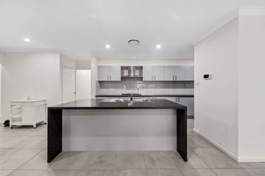 Property 150 Rosedale Circuit, Carnes Hill NSW 2171 IMAGE 0