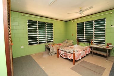 Property 9 Thompson St, Normanton Qld 4890 IMAGE 0