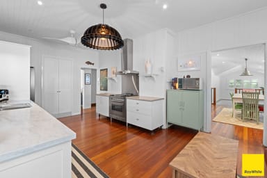 Property 290 Pease Street, EDGE HILL QLD 4870 IMAGE 0