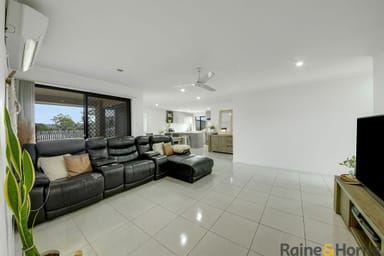 Property 12 Wyara Close, CLINTON QLD 4680 IMAGE 0