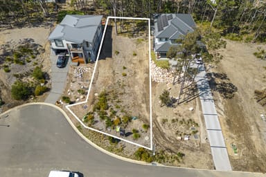 Property 18 Tawny Close, Murrays Beach NSW 2281 IMAGE 0