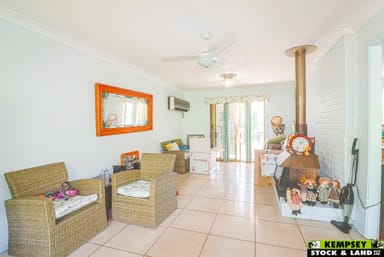 Property 15 Hillview Dr, Yarravel NSW 2440 IMAGE 0