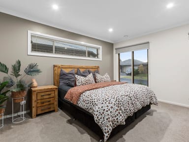 Property 18 Beaumont Avenue, Charlemont VIC 3217 IMAGE 0