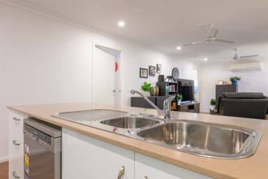 Property 8 Phelps Circuit, KIRKWOOD QLD 4680 IMAGE 0