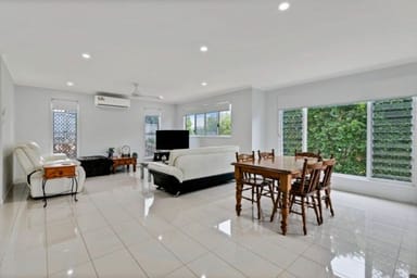 Property 40 Davey Drive, WOOMBYE QLD 4559 IMAGE 0