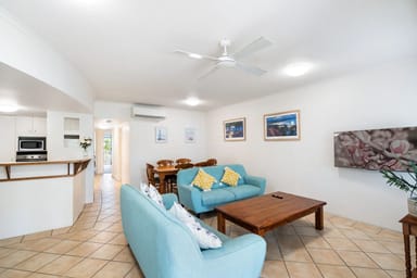 Property 8 Vasey Esplanade, Trinity Beach QLD 4879 IMAGE 0