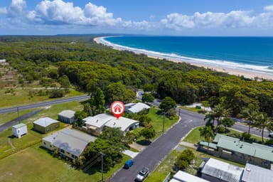 Property 4 ILMENITE AVENUE, RAINBOW BEACH QLD 4581 IMAGE 0