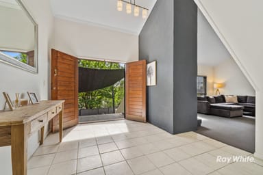 Property 443-445 Springwood Road, DAISY HILL QLD 4127 IMAGE 0