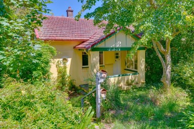 Property 8 Miles Avenue, Katoomba NSW 2780 IMAGE 0