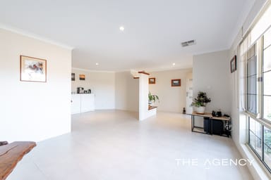 Property 10 Bascombe Rise, Hillarys WA 6025 IMAGE 0