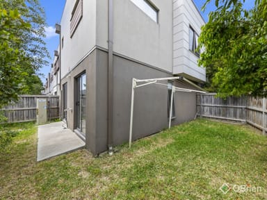 Property 27 Zeta Circuit, Cranbourne North VIC 3977 IMAGE 0