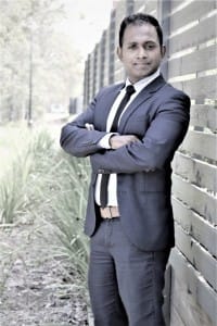 Property Agent Avi Kumar