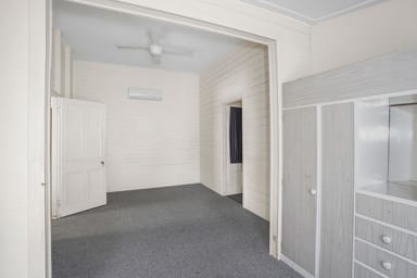 Property 256 West Street, Depot Hill QLD 4700 IMAGE 0