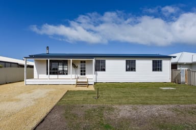 Property 18 Thompson Road, Robe SA 5276 IMAGE 0