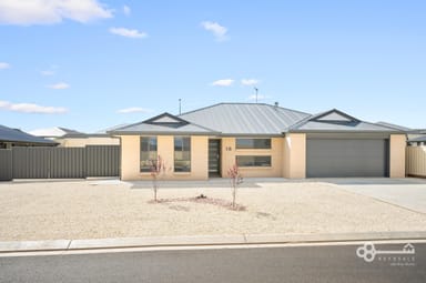 Property 18 Montbretia Court, Worrolong SA 5291 IMAGE 0