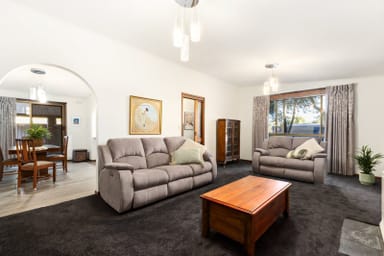 Property 8 Hale Avenue, Mount Clear VIC 3350 IMAGE 0