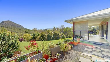 Property 20 Omaroo Place, COORAN QLD 4569 IMAGE 0