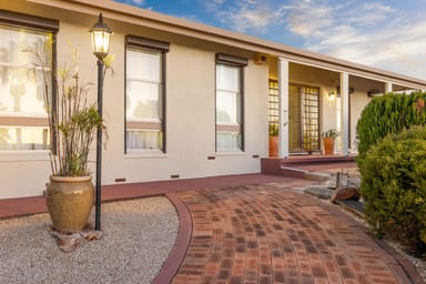 Property 10 Intrepid Crescent, Hallett Cove SA 5158 IMAGE 0