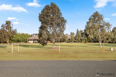 Property 9 Selby Court, Hopetoun Park VIC 3340 IMAGE 0