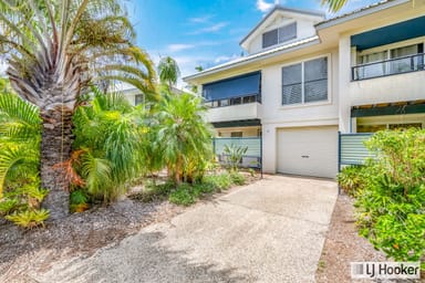 Property 11, 2 Sylvan Drive, MOORE PARK BEACH QLD 4670 IMAGE 0