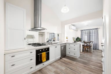Property 2/26 East Street, Daylesford VIC 3460 IMAGE 0
