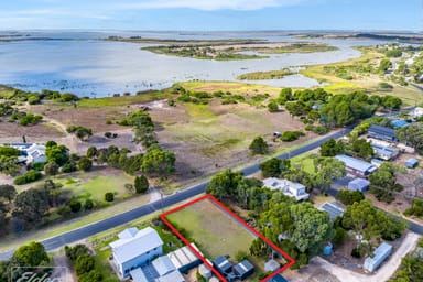 Property 124 Island View Drive, Clayton Bay SA 5256 IMAGE 0