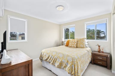 Property 2/6 Joshua Close, ARUNDEL QLD 4214 IMAGE 0