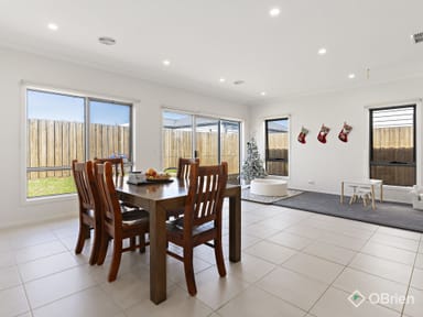 Property 14 Crowlands Circuit, Eynesbury VIC 3338 IMAGE 0